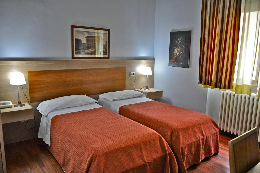 Zweibettzimmer